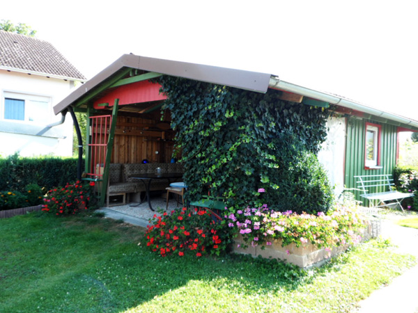 Gästehaus mit Terasse für Monteure bei Dingolfing / Straubing
